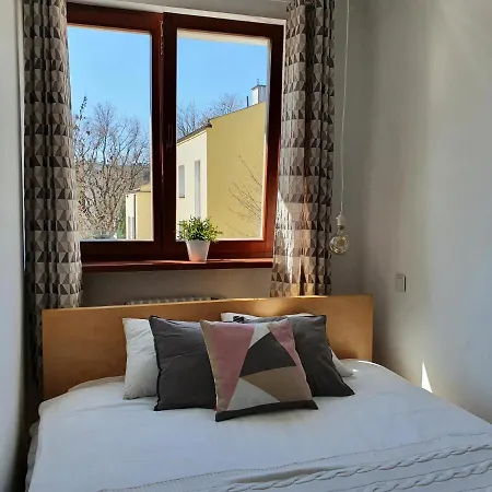 Apartament 100m Od Plazy & Parking